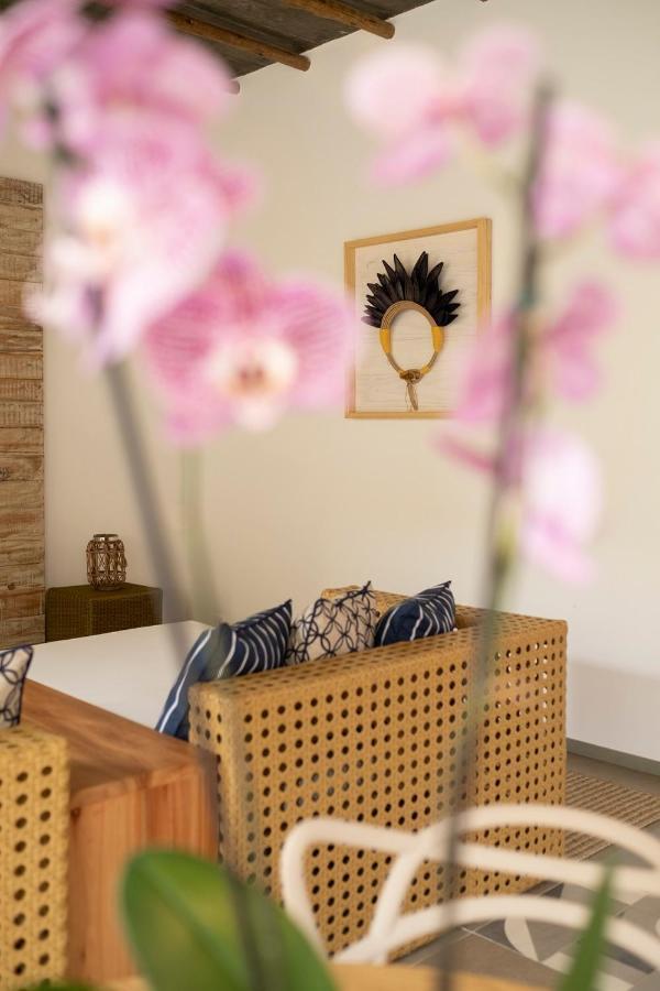 Santa Aldeia Hotel *
